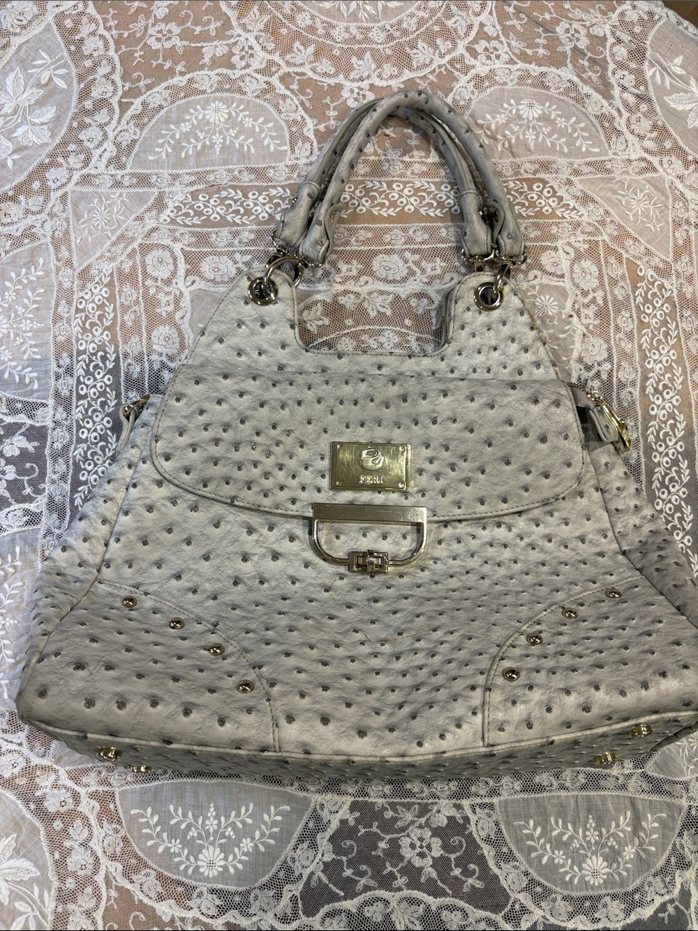 Ostrich-Texture Shoulder Tote Bag in Light Gray with Gold Hardware